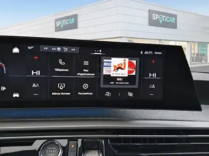 Photo 21 Peugeot 5008  Hybrid 136 e-DCS6 Allure