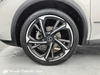 Photo 14 DS DS 7 DS7 Crossback BlueHDi 180 EAT8 Louvre