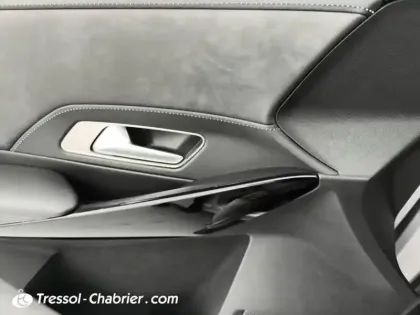 Photo 19 DS DS 7 DS7 Crossback BlueHDi 180 EAT8 Louvre