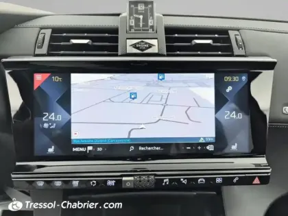 Photo 21 DS DS 7 DS7 Crossback BlueHDi 180 EAT8 Louvre