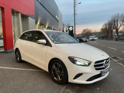Photo 6 Mercedes Classe B STYLE LINE EDITION