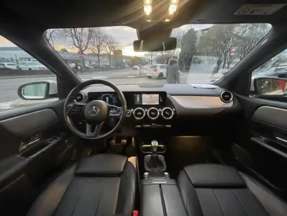 Photo 12 Mercedes Classe B STYLE LINE EDITION