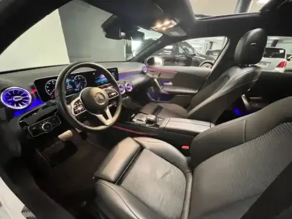 Photo 5 Mercedes Classe A 180 d Progressive Line