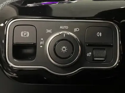 Photo 21 Mercedes Classe A 180 d Progressive Line