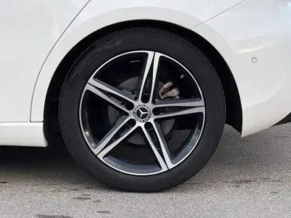 Photo 57 Mercedes Classe A 180 Progressive Line