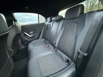 Photo 44 Mercedes Classe A 180 Progressive Line