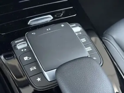 Photo 51 Mercedes Classe A 180 Progressive Line