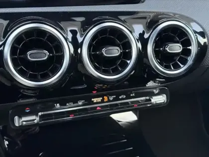 Photo 71 Mercedes Classe A 180 Progressive Line