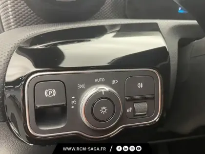 Photo 15 Mercedes Classe A 180 Progressive Line