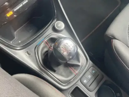 Photo 7 Ford Puma 1.0 Flexifuel 125ch S&amp;S mHEV ST-Line Design 2