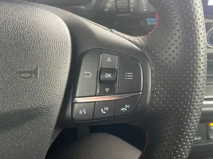 Photo 16 Ford Puma 1.0 Flexifuel 125ch S&amp;S mHEV ST-Line Design 2