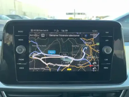 Photo 14 Volkswagen T-roc Life Plus 2.0 150 ch DSG7