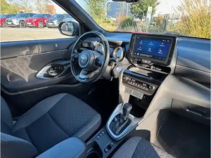 Photo 5 Toyota Yaris Hybride 1.5 116H Design MY22