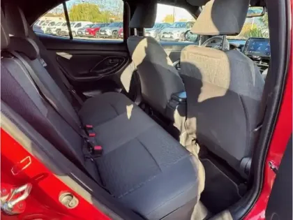 Photo 10 Toyota Yaris Hybride 1.5 116H Design MY22