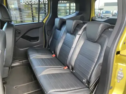 Photo 11 Mercedes Classe T 180 d PROGRESSIVE Standard