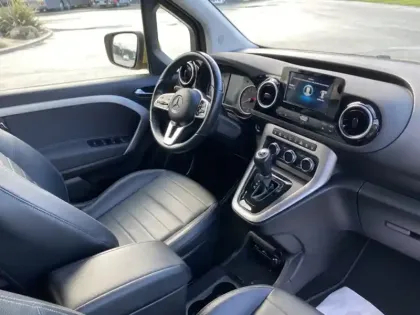 Photo 10 Mercedes Classe T 180 d PROGRESSIVE Standard