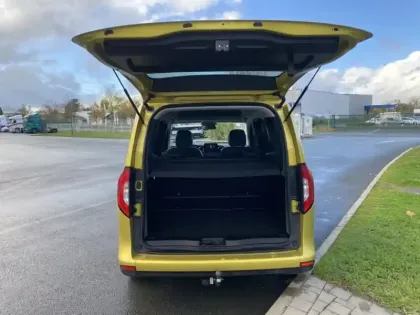 Photo 9 Mercedes Classe T 180 d PROGRESSIVE Standard