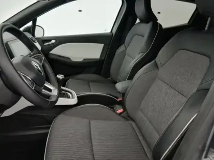 Photo 13 Renault Clio V TCe 90 Techno