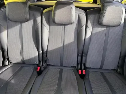 Photo 21 Peugeot 5008 1.5 Blue Hdi 130 Allure Pack Full leds GPS Caméra