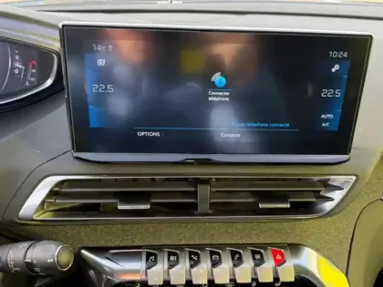 Photo 33 Peugeot 5008 1.5 Blue Hdi 130 Allure Pack Full leds GPS Caméra