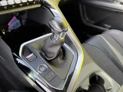 Photo 32 Peugeot 5008 1.5 Blue Hdi 130 Allure Pack Full leds GPS Caméra