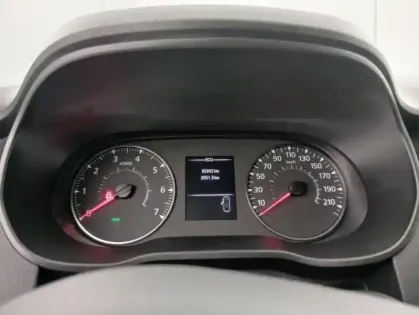 Photo 20 Dacia Duster Blue dCi 115 4x2 15 ans