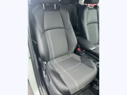 Photo 13 Toyota Yaris Hybride 1.5 HYBRID 130H TRAIL TECH AUTO