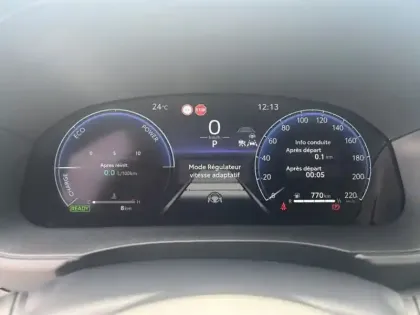 Photo 17 Toyota Yaris Hybride 1.5 HYBRID 130H TRAIL TECH AUTO