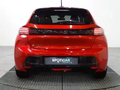 Photo 3 Peugeot 208  e- 136ch Style