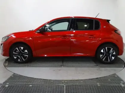 Photo 6 Peugeot 208  e- 136ch Style