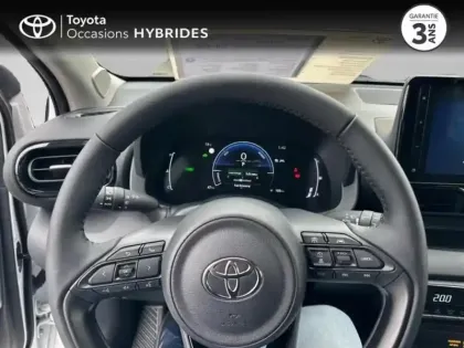 Photo 12 Toyota Yaris  116h Design 5p MY25