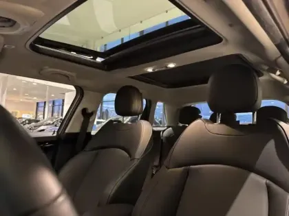 Photo 13 Mini Mini  5 Portes Cooper 136ch Edition Premium Plus BVA7