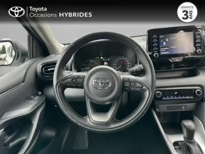 Photo 8 Toyota Yaris  116h Dynamic 5p MY22