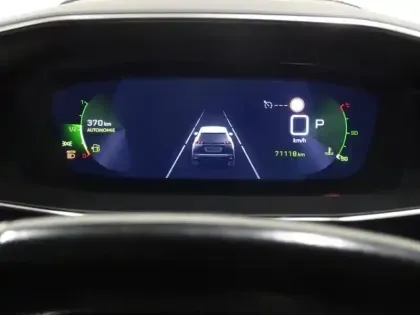 Photo 8 Peugeot 2008  1.5 BlueHDi 130ch S&S GT Line EAT8 7cv