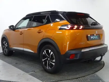 Photo 6 Peugeot 2008  1.5 BlueHDi 130ch S&S GT Line EAT8 7cv