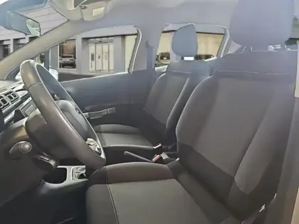 Photo 8 Citroën C3  1.2 PureTech 83ch S&S Shine