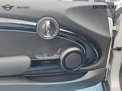 Photo 11 Mini Mini  Cooper SE 184ch Classic BVA 5CV