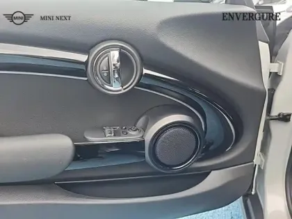 Photo 26 Mini Mini  Cooper SE 184ch Classic BVA 5CV