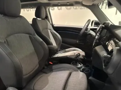 Photo 8 Mini Mini  Cooper 136ch Edition Premium Plus BVA7