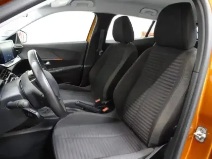 Photo 10 Peugeot 2008  1.2 PureTech 100ch S&S Active