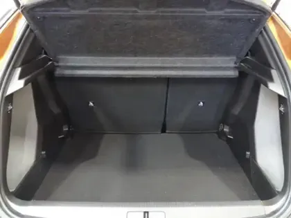 Photo 12 Peugeot 2008  1.2 PureTech 100ch S&S Active