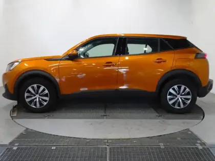 Photo 6 Peugeot 2008  1.2 PureTech 100ch S&S Active