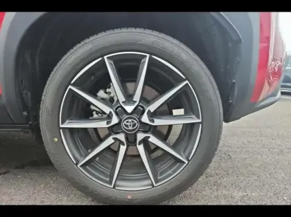 Photo 12 Toyota Yaris  Cross 130h GR Sport MY25