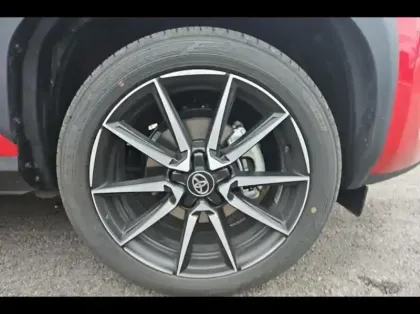 Photo 14 Toyota Yaris  Cross 130h GR Sport MY25
