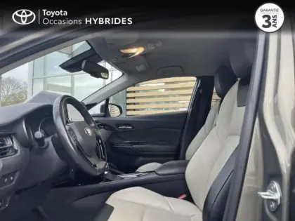 Photo 10 Toyota C-HR  184h Collection 2WD E-CVT MY22