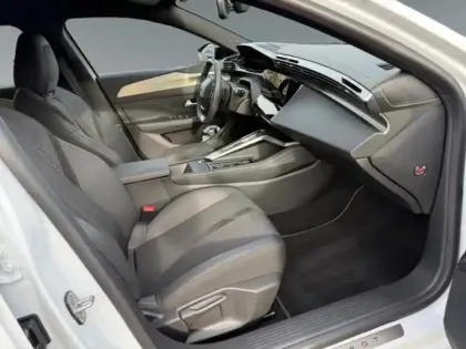 Photo 14 Peugeot 308  1.5 BlueHDi 130ch S&S GT EAT8