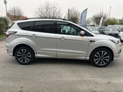 Photo 3 Ford Kuga  1.5 TDCi 120ch Stop&Start ST-Line 4x2 Euro6.2