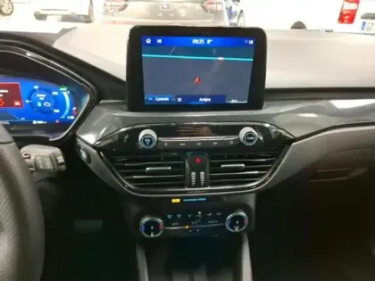 Photo 9 Ford Kuga  2.5 Duratec 190ch FHEV E85 ST-Line BVA