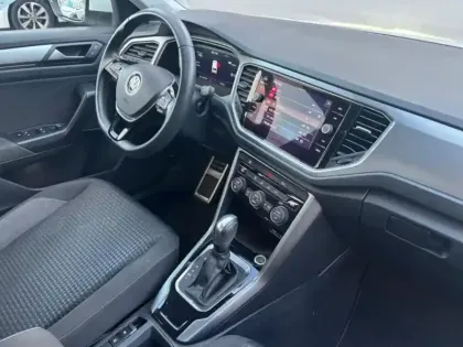 Photo 8 Volkswagen T-roc  1.5 TSI EVO 150ch Active DSG7 S&S