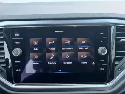 Photo 13 Volkswagen T-roc  1.5 TSI EVO 150ch Active DSG7 S&S